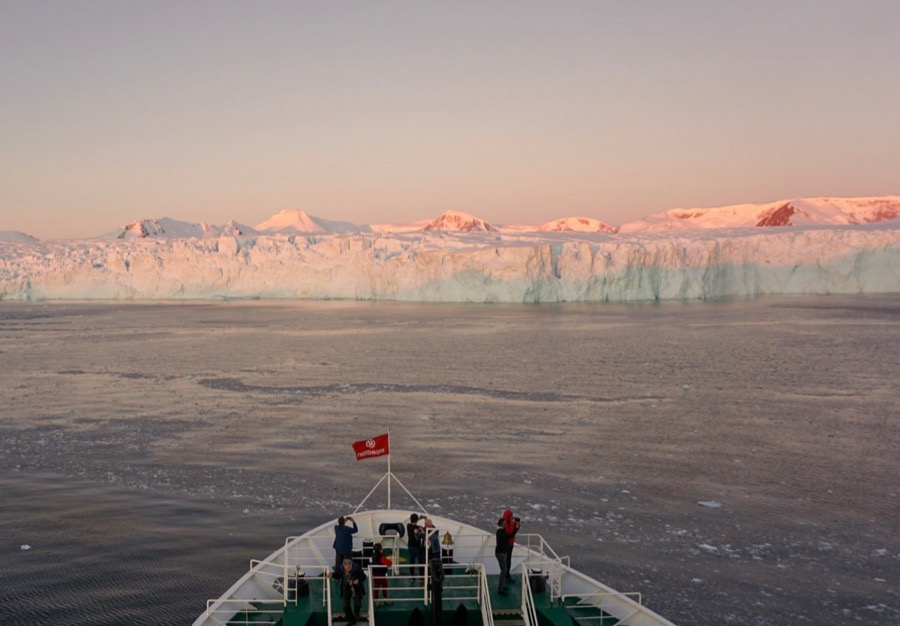 Antarctica Holiday