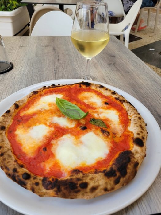 Pizza in Monopoli Italy